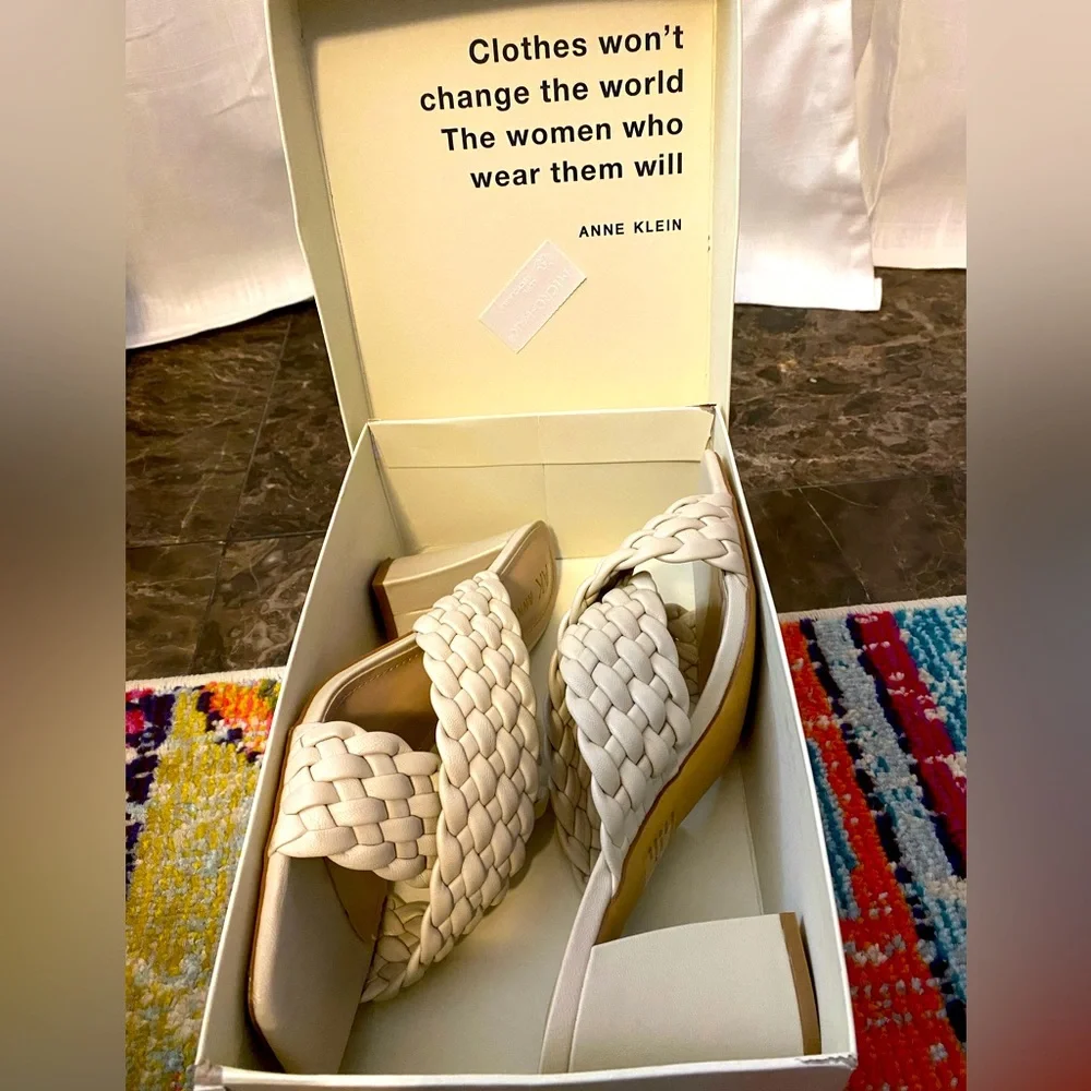 Anne Klein Misty Crossover Women’s Heeled Sandal Cream Sz 11 - Picture 4 of 6